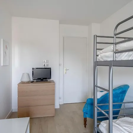 A 500m De La Plage, Pour 7