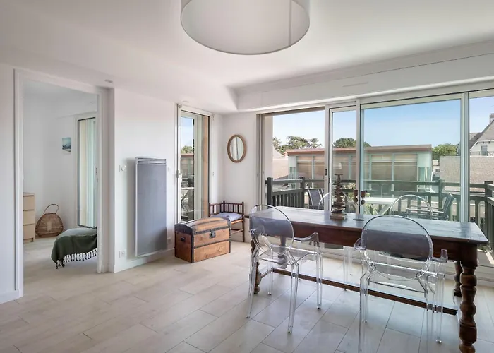 Apartamento à 500m De La Plage, Pour 7 *